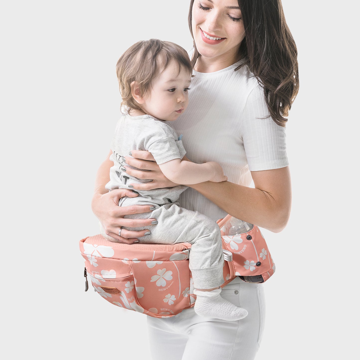 ergonomic hip seat carrier mom and baby girl