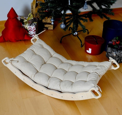 montessori balance board side view